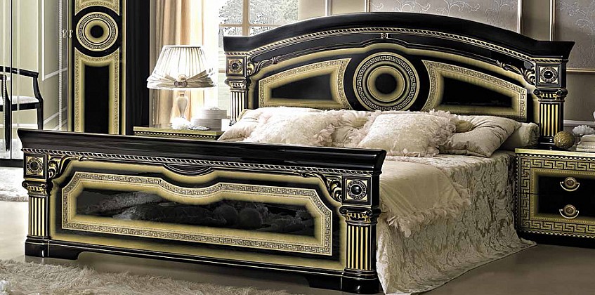Aida bedroom set deals